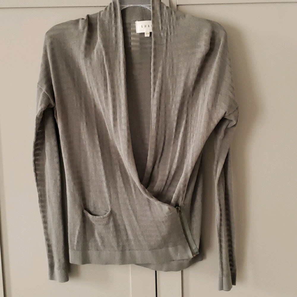Shae moss green burnout side zip sweater. Sz small
